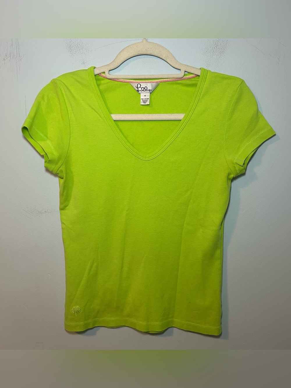 Vintage Lilly Pulitzer 100% Cotton Green V-Neck Short Sleeve T-Shirt Size Small